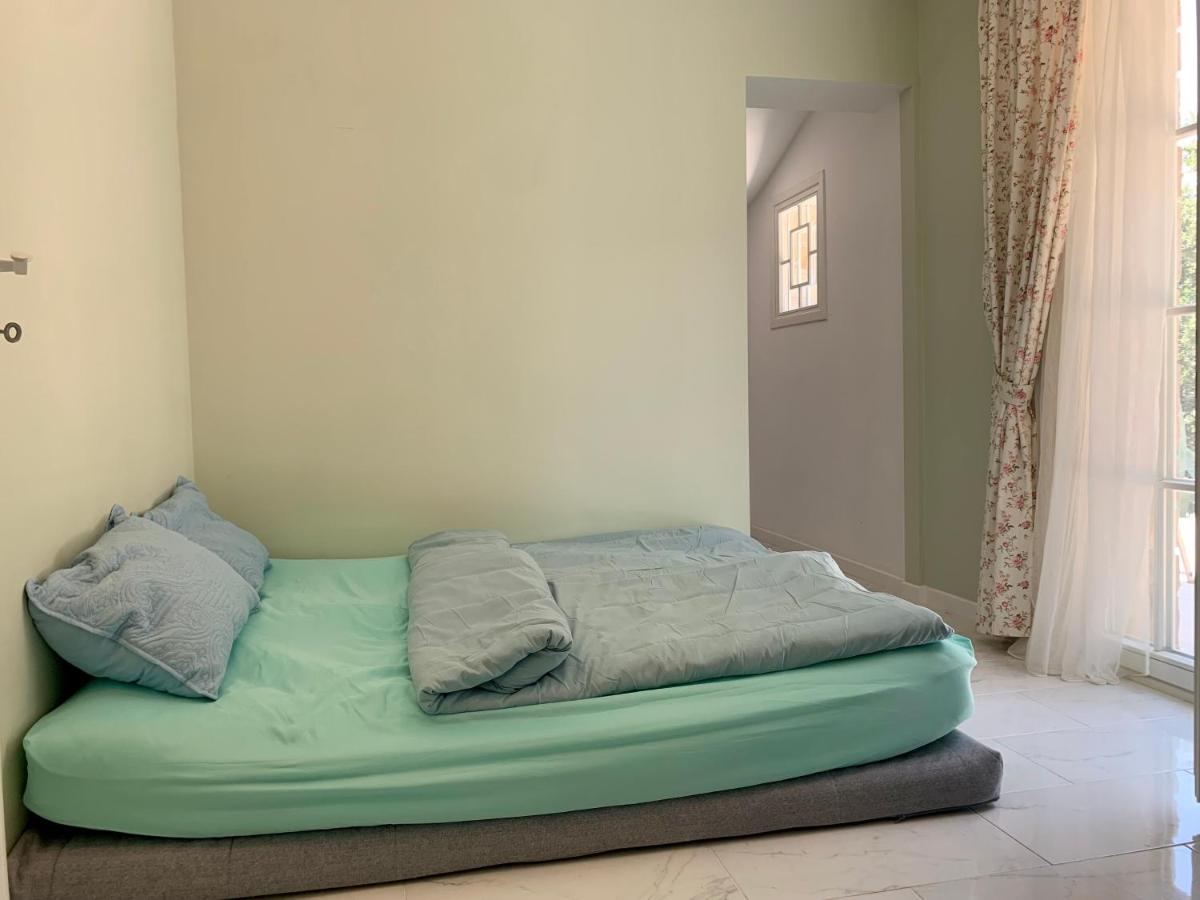 Maison De Dans La Brise Des Pins Hébergement de vacances Le Cannet